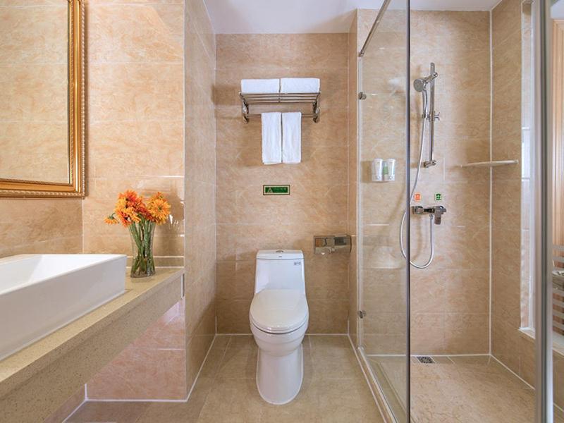 Vienna Hotel Shenzhen Fuyong Village Fenghuangwei Bagian luar foto